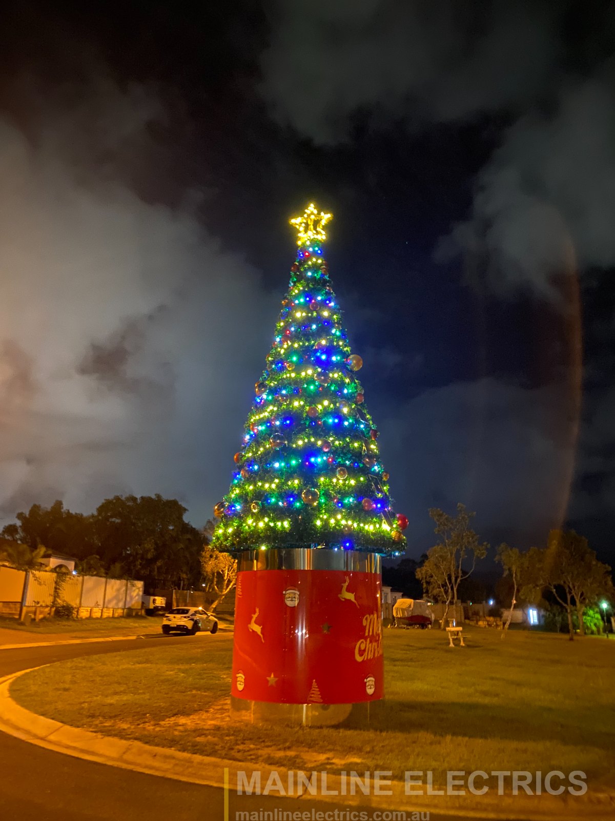 Mainline Electrics festive and christmas lighting installation