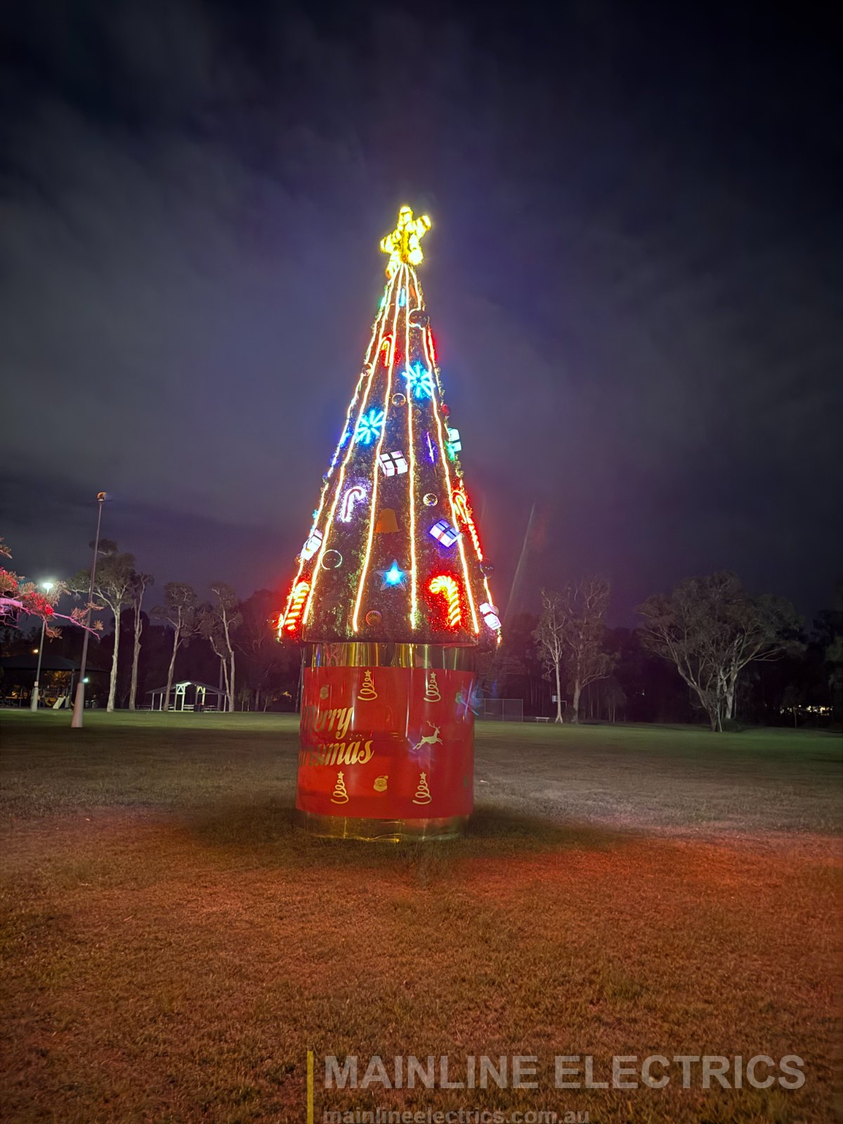 Mainline Electrics festive and christmas lighting installation