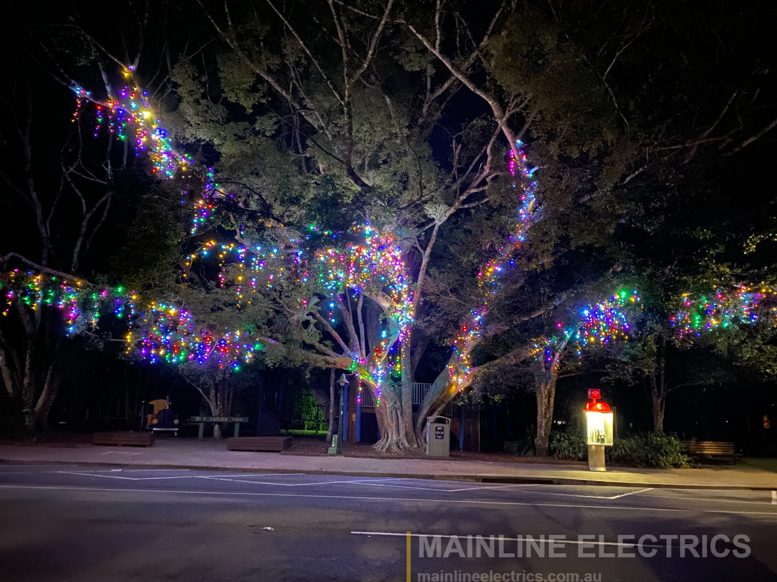 Mainline Electrics festive and christmas lighting installation